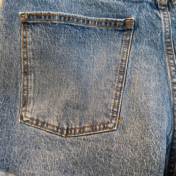Universal Thread Sz 14 denim shorts - Picture 5 of 7